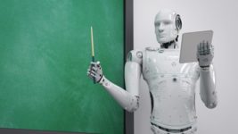 OpenAI опубликовала 4 совета учителям, как использовать ChatGPT в школе