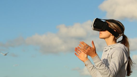 Як VR врятує людство: «матриця» Володимира Панченка, DMarket