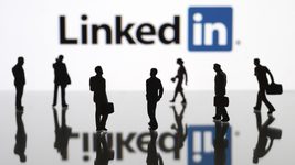 В честь 20-летия компании LinkedIn проведет реорганизацию и уволит более 700 сотрудников в Китае