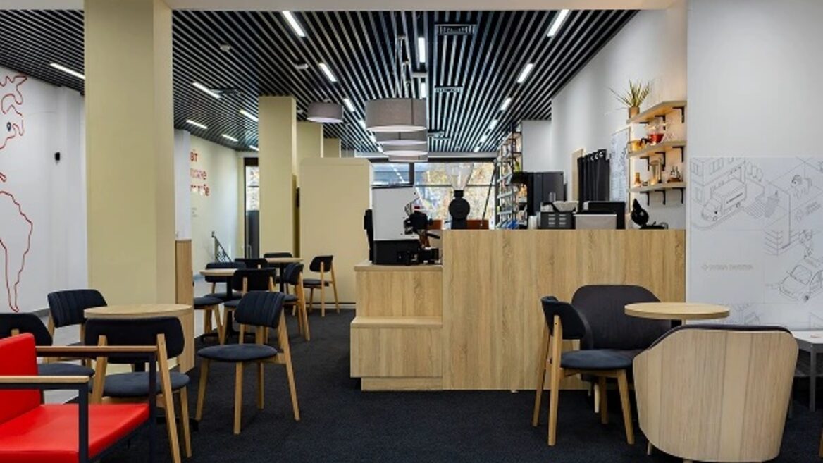 Kooperativ і «Нова пошта» відкрили коворкінг у Києві — Koop Business Cafe як «третє місце» між домом і роботою