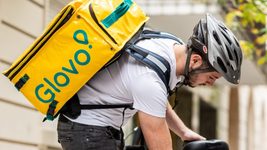 В 7 раз больше льда. Что украинцы чаще всего заказывали у Glovo летом