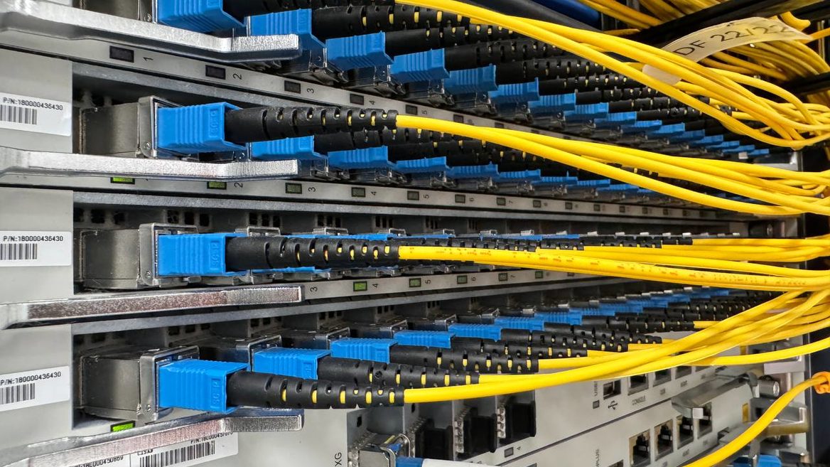 Vodafone розпочав масштабну модернізацію мережі оператора фіксованого інтернету «ФРІНЕТ» яка замінить технологію FTTB на GPON