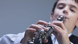 AI again causes chaos at a US school: instead of a man in camouflage with a gun, police found a student with a clarinet