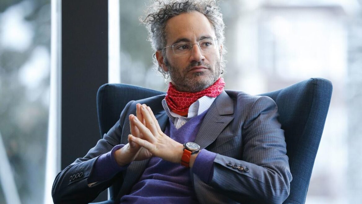 CEO Palantir заявив що ШІ залишить на ринку праці лише ремісників і нейровідмінних людей