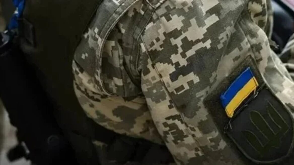 "Don't worry while you're with me - you won't go to the infantry. I'll tell you when you have to go to the SZCH." We continue to publish a mobilization diary from an IT guy from Threads - about the motivation to serve in the busified, the difference in service conditions for staff and infantrymen, and weapons in a blanket