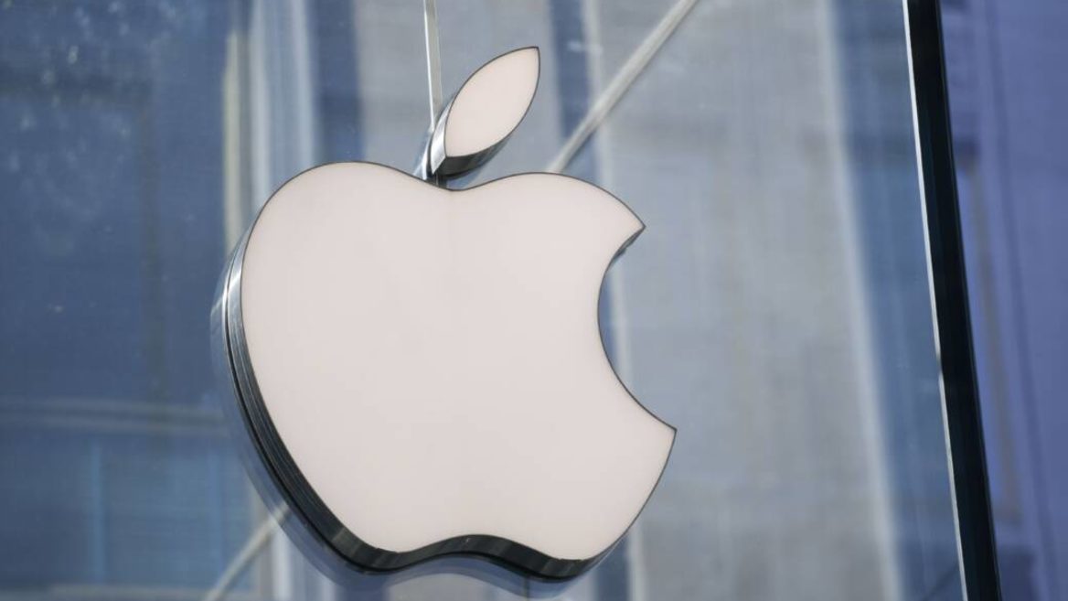 Акції Apple впали на понад 6% після повідомлень про заборону iPhone урядом Китаю