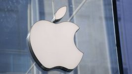 Акции Apple упали более чем на 6% после сообщений о запрете iPhone правительством Китая