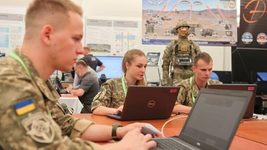 На ИТ-форуме один из пользователей утверждает, что появилась новая схема уклонения от мобилизации из-за рекрутинга. Мы спросили у агентств, такое ли возможно
