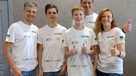 A schoolboy from Pokrovsk has developed an AI dictionary for learning sign language. How the invention works
