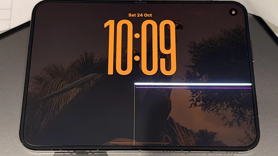У деяких iPhone Duo екрани тріскаються  вже за кілька годин після покупки. Що кажуть у Apple? 