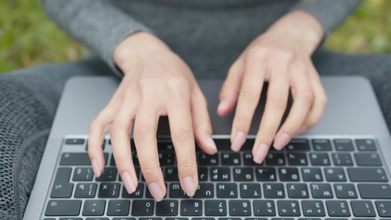 Looking for a job in Europe and the UK? A recruitment specialist has created a selection of IT job boards in 20+ countries: use them Looking for a job in Europe and the UK? A recruitment specialist has created a selection of IT job boards in 20+ countries: use them