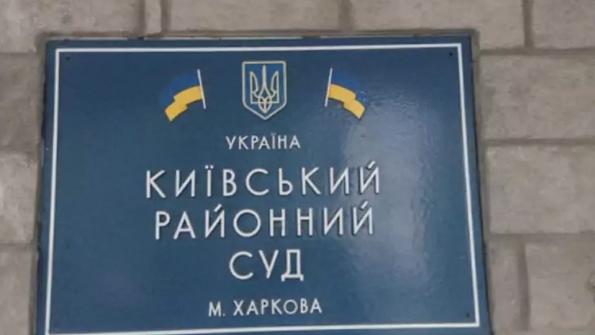 Програміст подав документи на продовження відстрочки та дізнався що він у розшуку. Айтівець вирішв оскаржити накладений на нього штраф у 17 000 грн у суді: що з цього вийшло? 