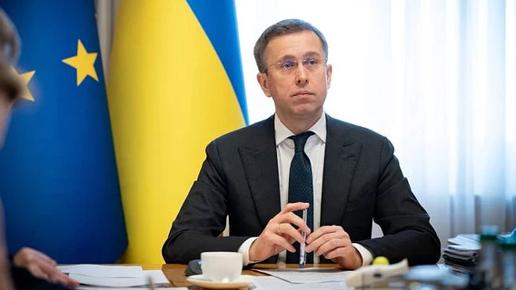Прем'єр Сергій Корецький анонсував новий суспільний договір для бізнесу до 1 грудня. І згадав проблему з бронюванням в ІТ і miltech