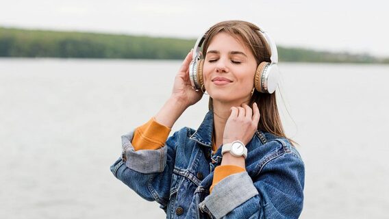 ШІ проти ШІ. Deezer запускає ШІ-детектор для виявлення ШІ-музики. Він працюватиме на всіх стримінгах 