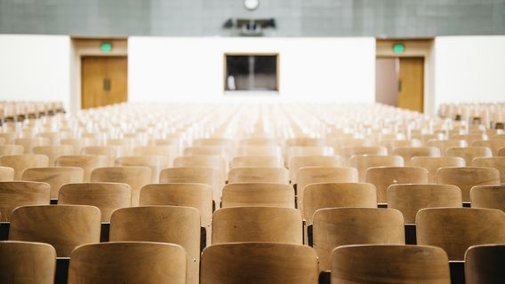 «Результати, які забезпечили б офер у 2021 році, сьогодні можуть навіть не пропустити на етап відбору». Вимоги до розробників-джунів різко зросли. Чого чекати далі?