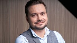Топ-менеджер Intellias Роман Гапачило запустил новую инициативу — «Бандеродроны». Что умеют «пташки», разрабатывавшиеся последние 15 месяцев