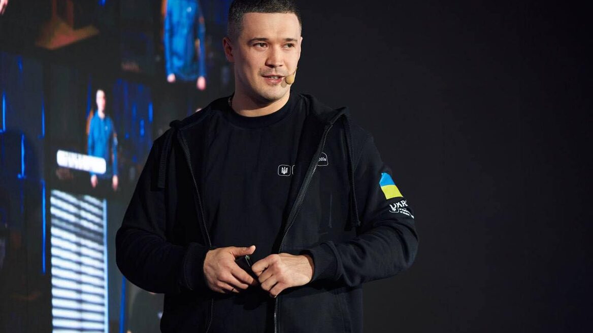 «Триває найважливіша частина роботи». Федоров розповів на якому етапі розробки перебуває національна LLM