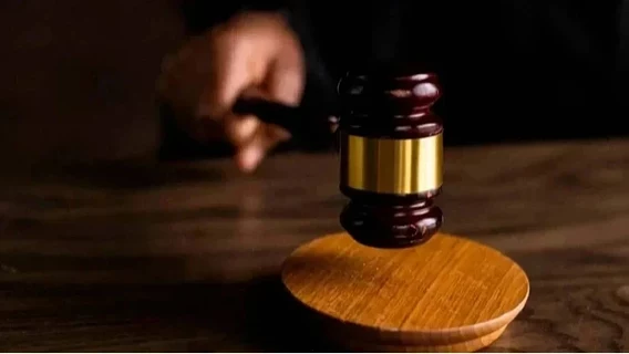 Суд відмовив ФОП у скасуванні штрафу на 4,8 млн грн за розміщення реклами нелегальних онлайн-казино на сайті Finprom
