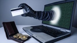 Шахраї розсилають у Facebook фейкові повідомлення про нібито допомогу в розмірі 13 280 грн для українців
