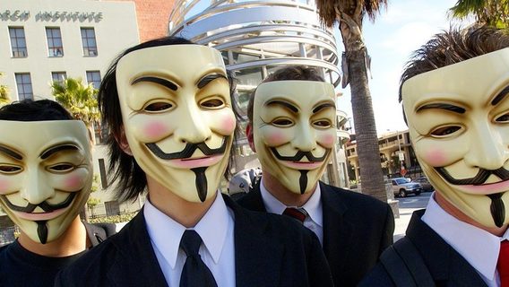 Хакери Anonymous зламали російський Центробанк і помстилися компаніям, які не пішли з рф