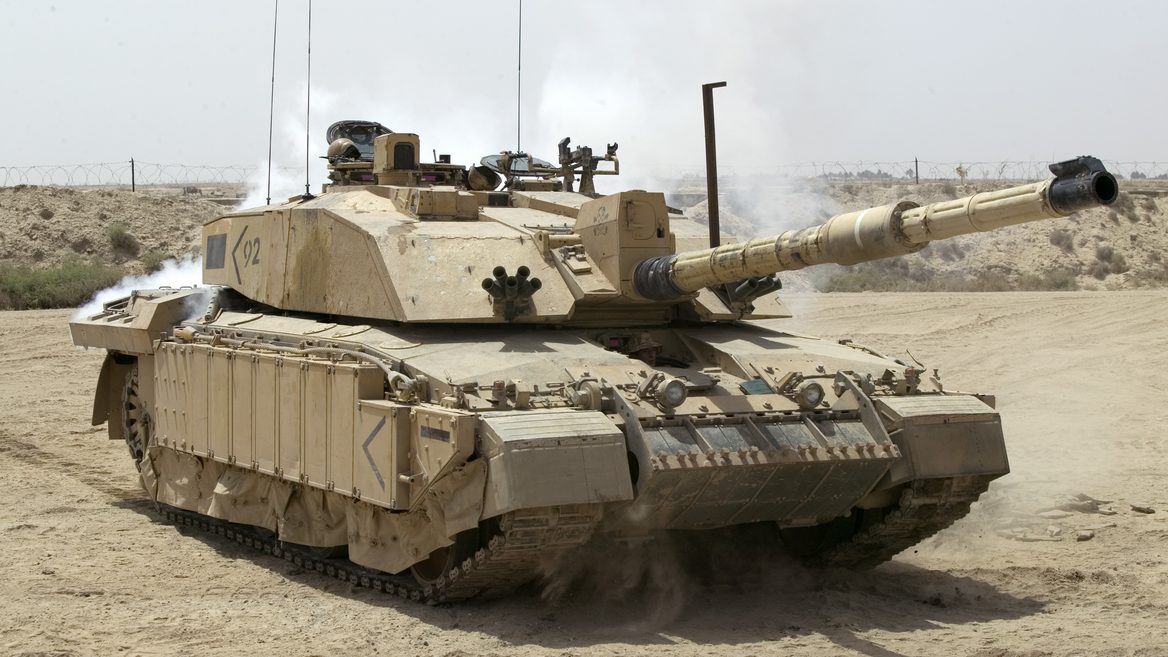 Великобритания подтвердила намерения передать Украине танки. Пока речь идет о 10 единицах: чем они уникальны