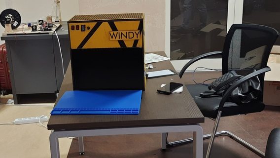 Студенти Запорізької політехніки розробили пристрій, який може майже в пʼять раз пришвидшити обслуговування у сервісних центрах 
