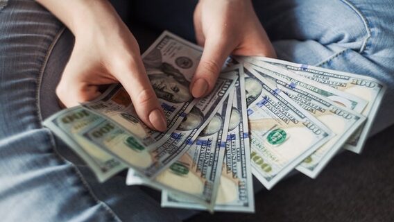 Where to find a job in IT for $5000+ without crypto and gambling — IT professionals share their experience