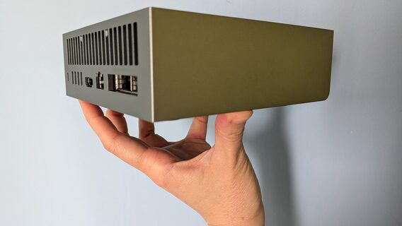 Bezugla returned the AI ​​computer "Athena". The People's Deputy bought it for $4,000 so as not to leak state secrets to ChatGPT, but a week later she returned it to the seller Rozetka: what happened?