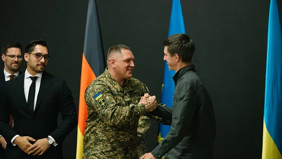 Німецько-українське спільне підприємство Quantum Frontline Industries постачатиме Нацгвардії дрони «Лінза» та «Зум» у 2027 році