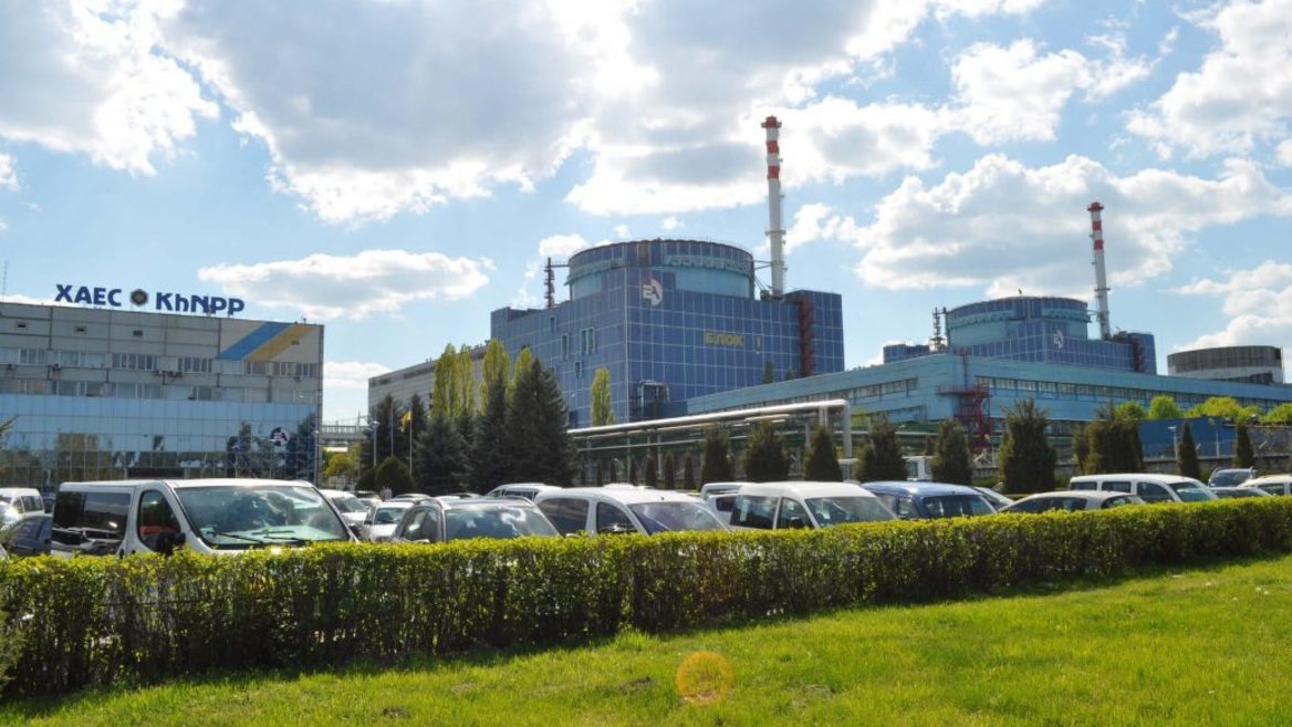 "Сможет работать даже во время блекаутов". Украина обновит один из блоков Хмельницкой АЭС с помощью новейшей технологии АР1000