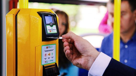 Електронний квиток для транспорту прирівняють до паперового: Рада ухвалила законопроєкт