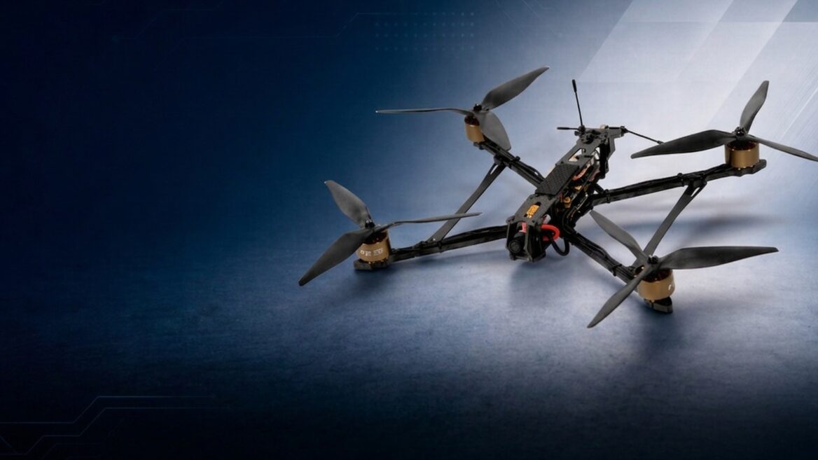 BlueBird Tech замінює китайську електроніку в дронах «Жах» на українські деталі