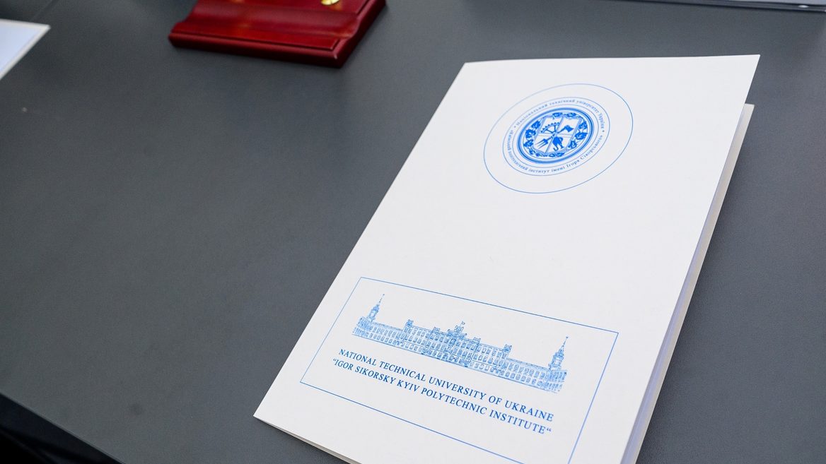 Kyiv Polytechnic University launches the Center of the Future. How the modern center of prosthetics and additive technologies works: report dev.ua