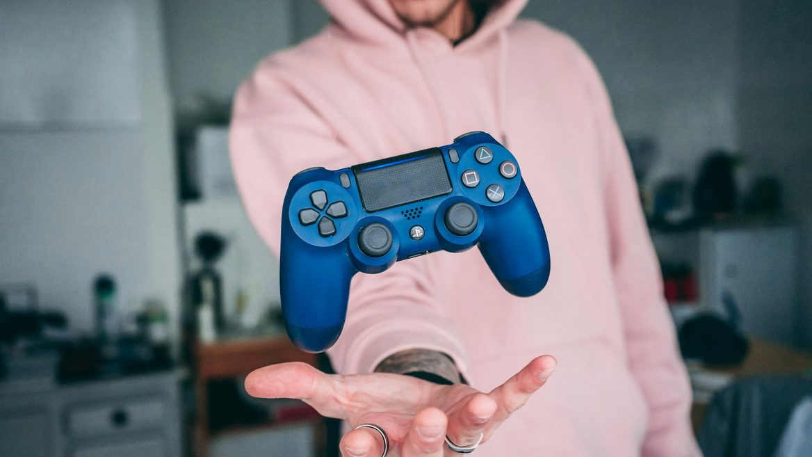 Геймери в журбі. Сервери PlayStation не працюють майже добу. Що відомо? 