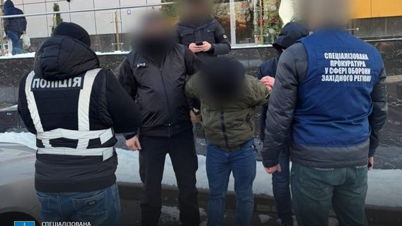 Під виглядом ІТ-фахівців за $13 000: на Львівщині розкрили чергову схему переправки ухилянтів 