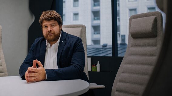«Це радянський офіцер». Засновник MacPaw закликав до відставки Сирського через тиск на військових айтівців та конфлікт із Федоровим