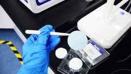 Дружини українських воїнів навіть після їхньої смерті можуть зачати дітей. В Україні тренд на кріоконсервацію сперми. Що це таке Дружини українських воїнів навіть після їхньої смерті можуть зачати дітей. В Україні тренд на кріоконсервацію сперми. Що це таке