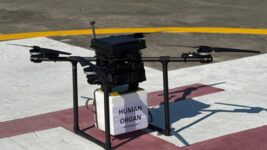 В Україні успішно протестували доставлення медикаментів, крові й органів за допомогою дронів 