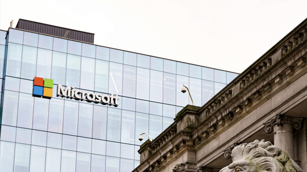 Завдяки штучному інтелекту прибутки Microsoft та Alphabet збільшились та перевершили очікування аналітиків