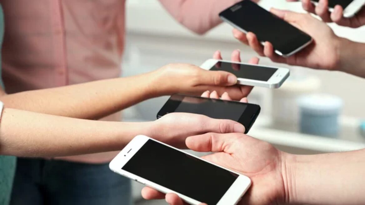 У рф вважають електронну пошту, смартфони та супутниковий інтернет «загрозами безпеці»