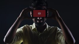 Прямо зі смартфона. YouTube запускає YouTube Shorts в Україні Прямо зі смартфона. YouTube запускає YouTube Shorts в Україні