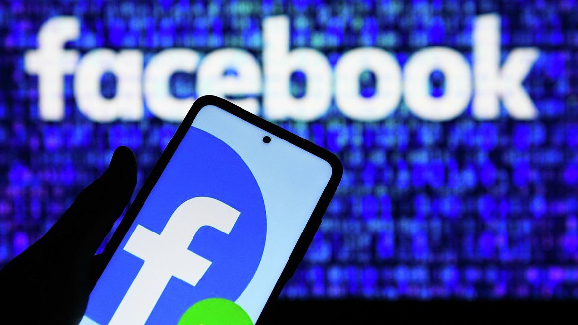 Пользователь Facebook осудили на 55 лет тюрьмы за оправдание вооруженной агрессии РФ несмотря на то что после событий в Буче она изменила свое мнение