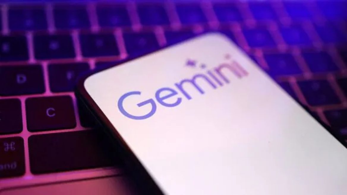 Google додає функцію аналізу файлів для безплатних користувачів Gemini яка раніше була доступна лише у платній версії