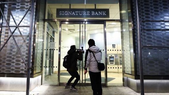 В США закрыли еще один банк – Signature Bank
