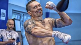 Ілон Маск забанив сторінку Усика після того, як боксер звернувся до Дональда Трампа. Ось, що хотів отримати Усік