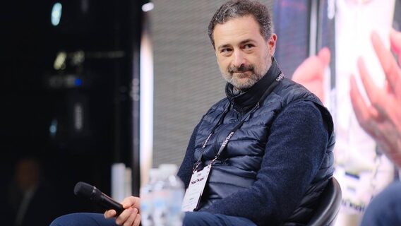 Гендиректор «Укрпошти» назвав тих, хто працює в Україні на мінімалку, «хворими на голову». Айтівці у поштовому операторі, з його слів, можуть розраховувати на 80 000 грн 