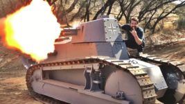 Інженер-самоучка побудував із нуля копію танка часів Першої світової війни — проєкт коштував йому $50 000 і рік часу