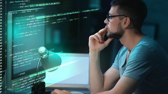 ІТ-фахівці стали отримувати на $100-$300 більше у багатьох технічних і нетехнічних спеціалізаціях: яка зараз зарплата PM, HR, дизайнерів, аналітиків та маркетологів 