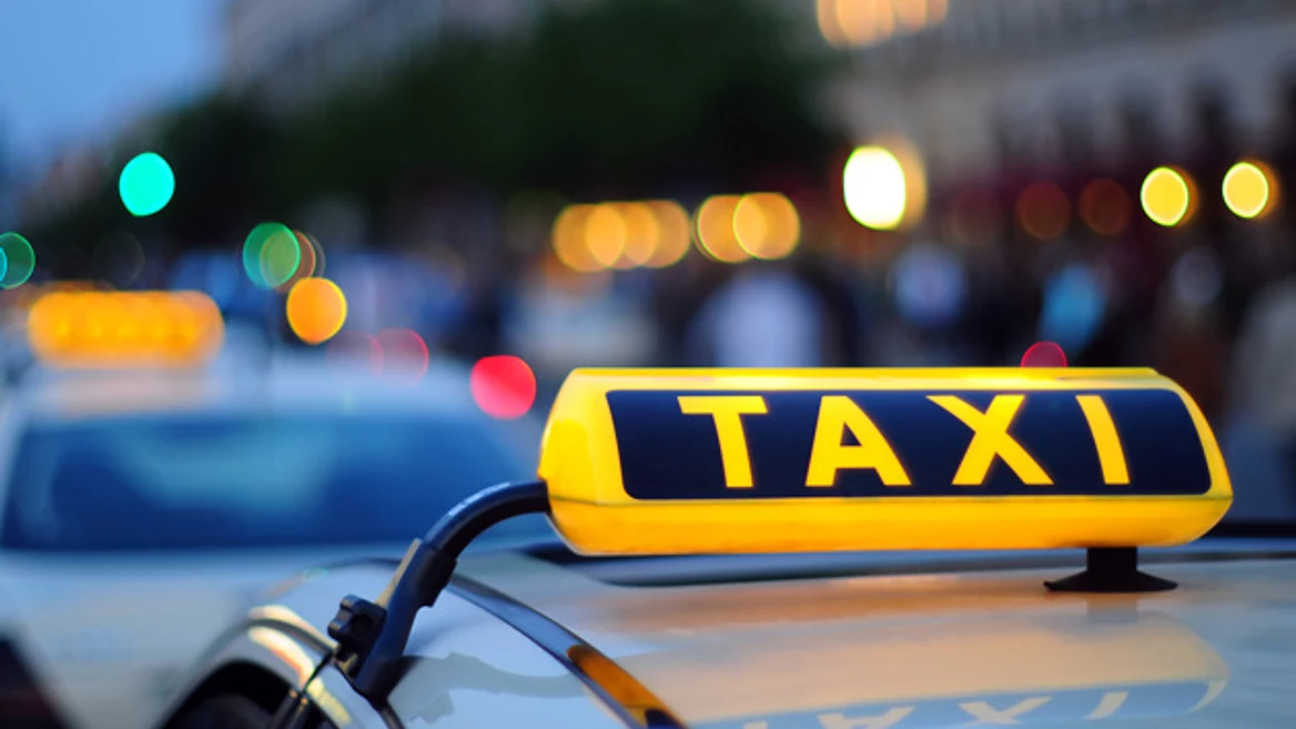 У Києві обмежать зростання цін на таксі під час тривог: уряд та перевізники підписали меморандум