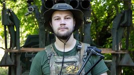 Військовий Сергій Гнезділов, який публічно пішов у СЗЧ: «Виявилось, що армію вже цифровізували, далі реформують ТЦК, але як саме — ніхто не каже»